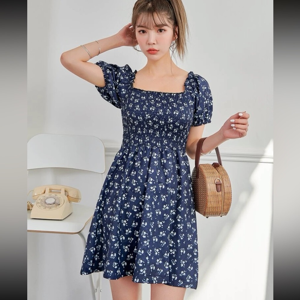 Dazy Floral Mini Dress